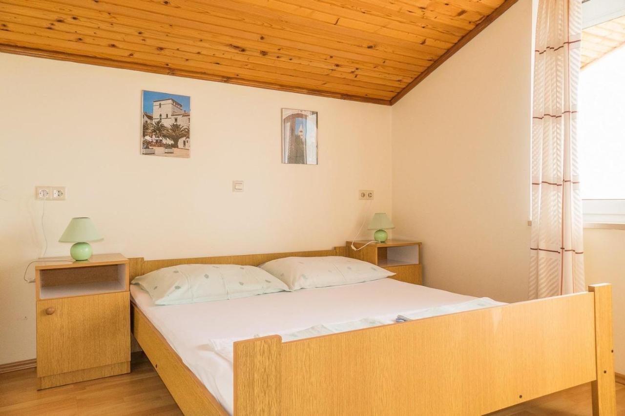 Apartments Pahljina Palit المظهر الخارجي الصورة