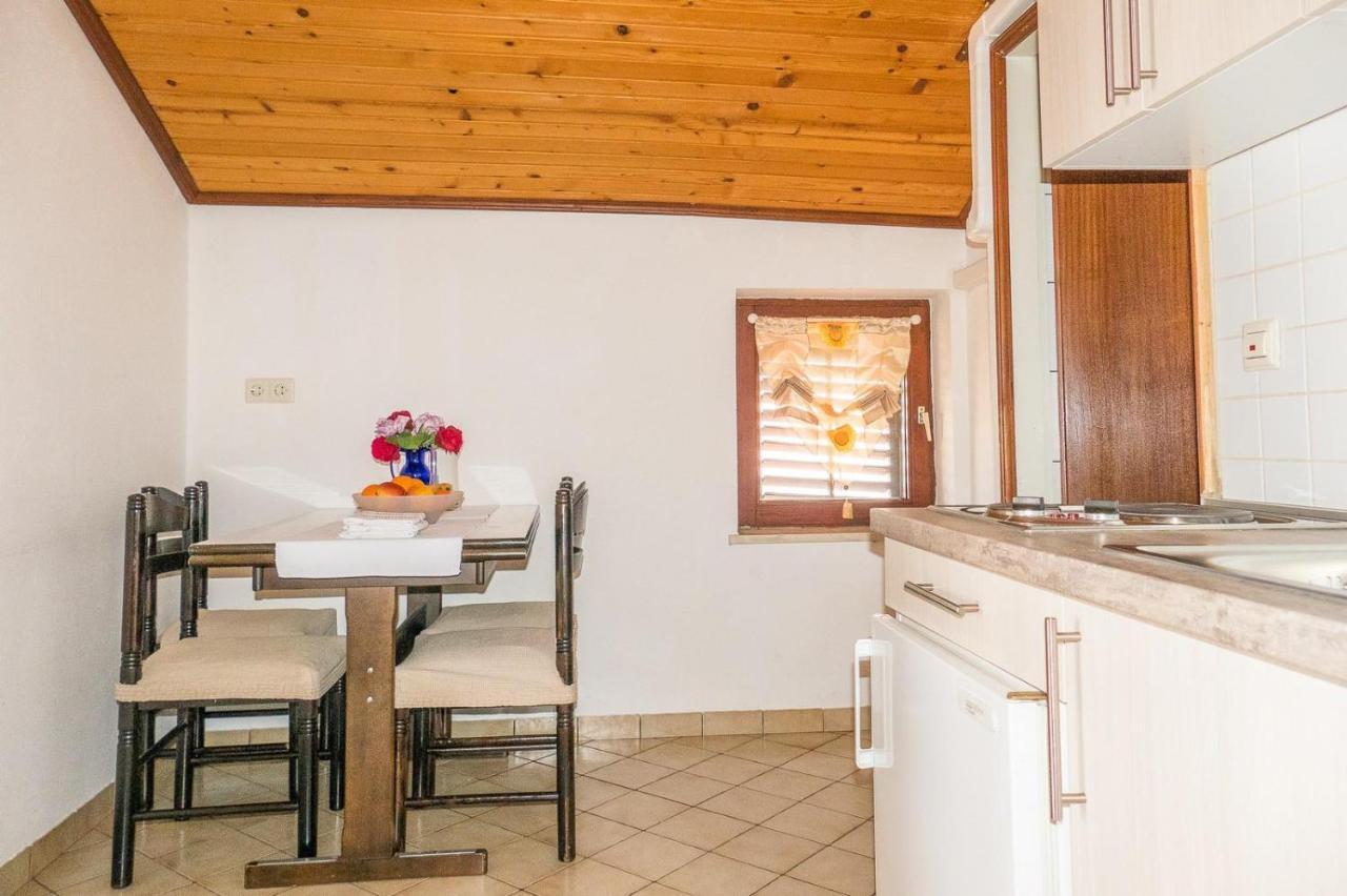 Apartments Pahljina Palit المظهر الخارجي الصورة