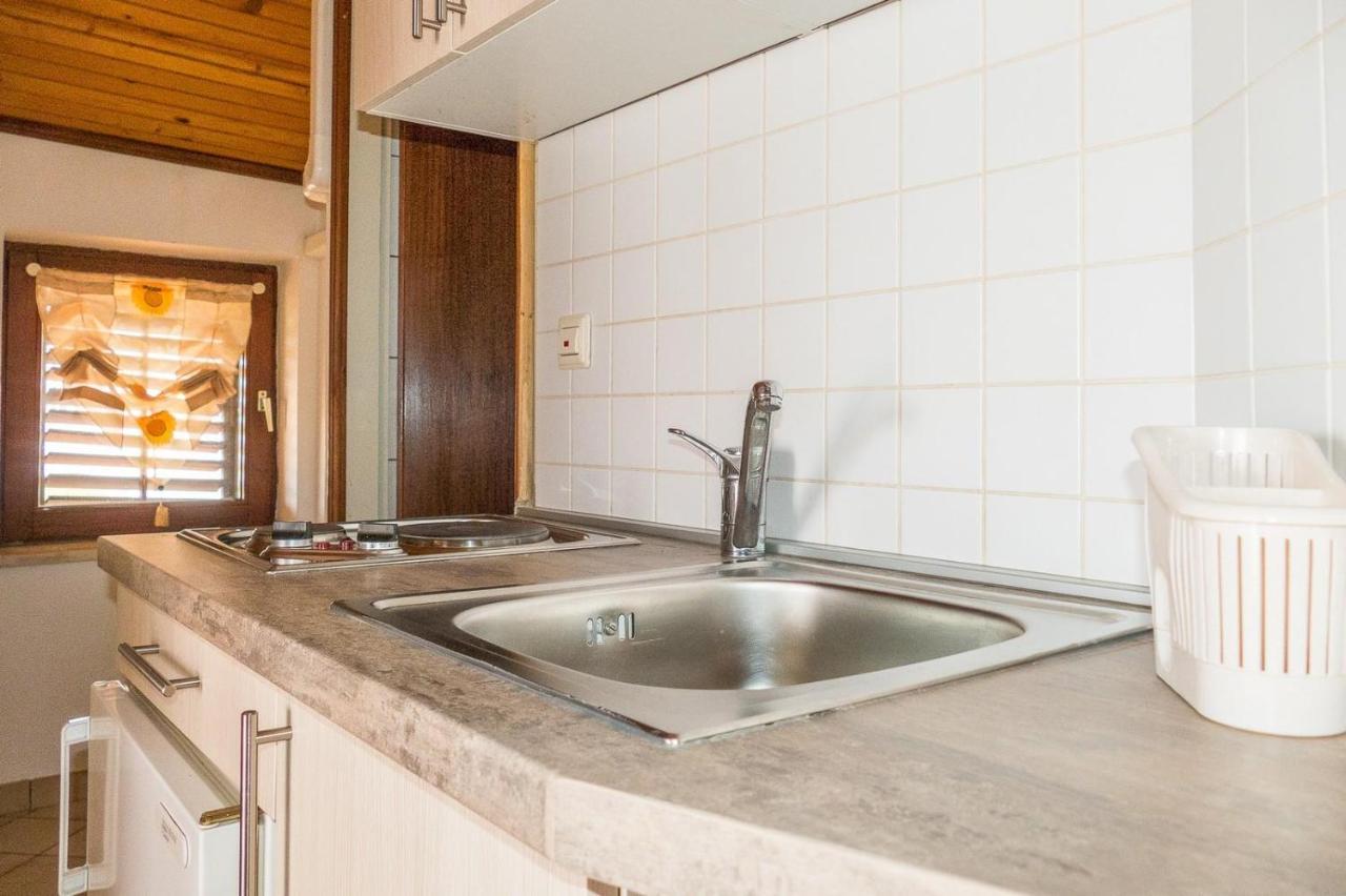 Apartments Pahljina Palit المظهر الخارجي الصورة